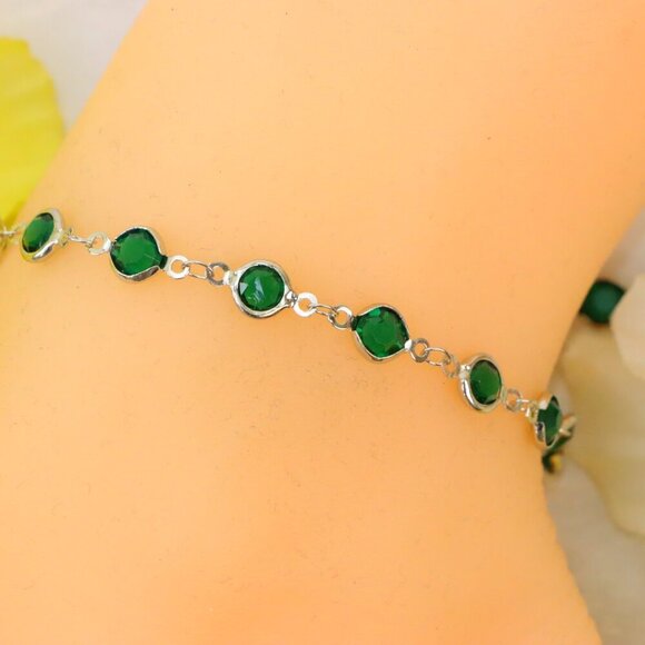 Minimalist Anklet, Sleek & Modern Design, Women’s Fashion, YC110429-A - Picture 1 of 10